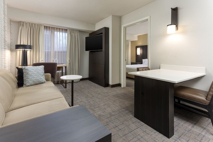 Room 50 of 60