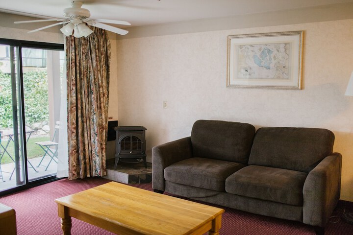 Room 25 of 62