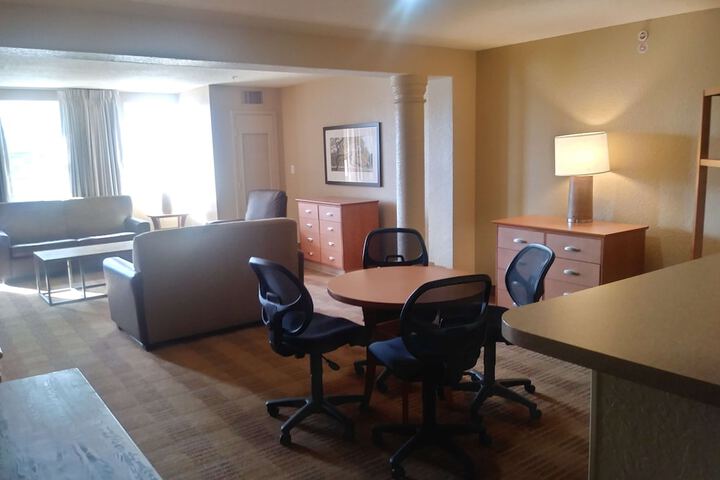 Room 15 of 46