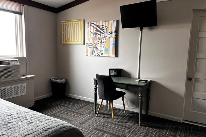Room 29 of 52