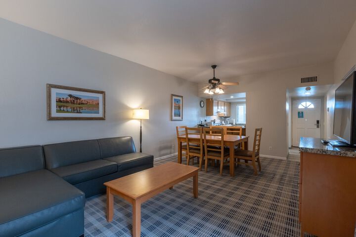 Room 13 of 26