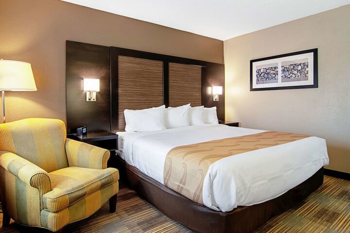 Room 36 of 46