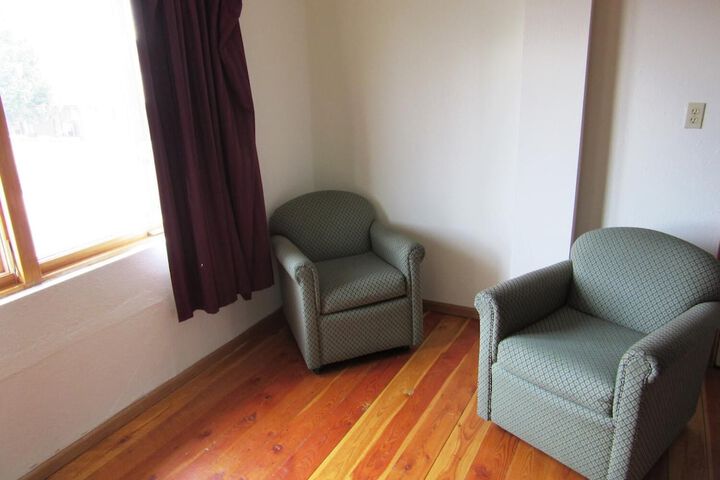 Room 30 of 50