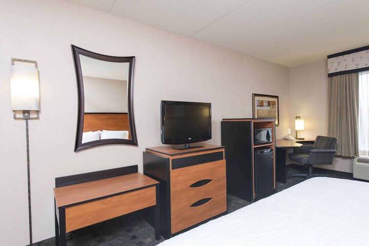 Room 8 of 45
