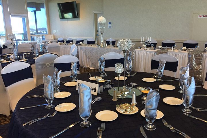 Ballroom/Hall 67 of 75