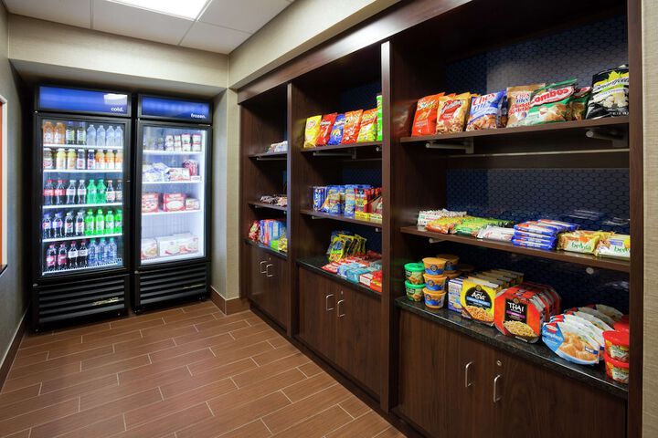 Hampton Inn & Suites Minneapolis West / Minnetonka