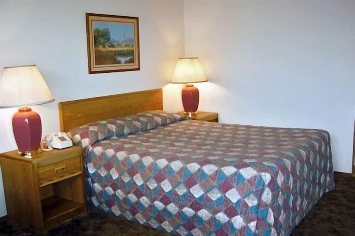 Room 20 of 26