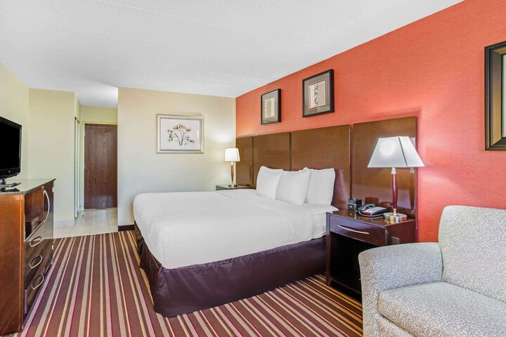Room 22 of 45