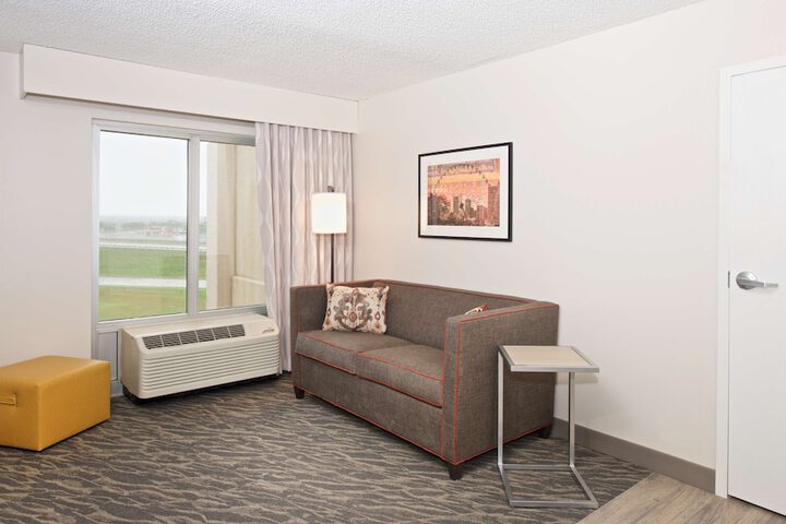 Room 27 of 60