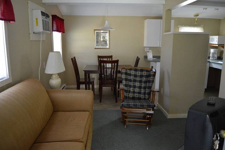 Room 21 of 46