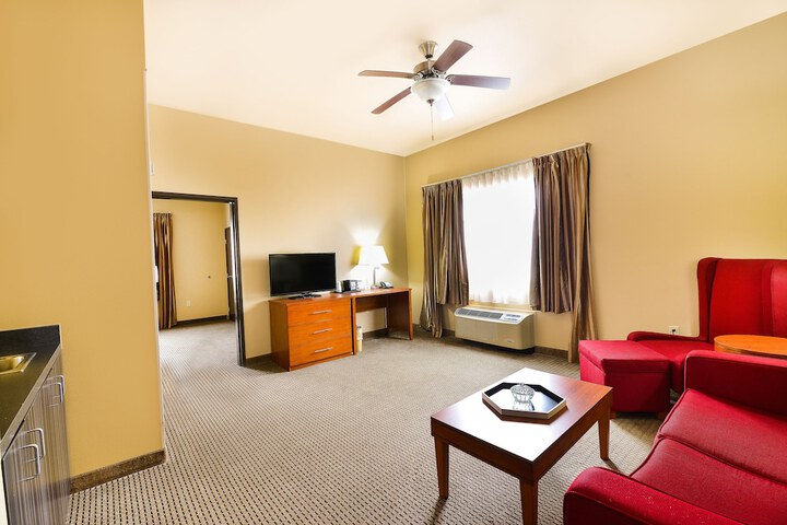 Room 16 of 47