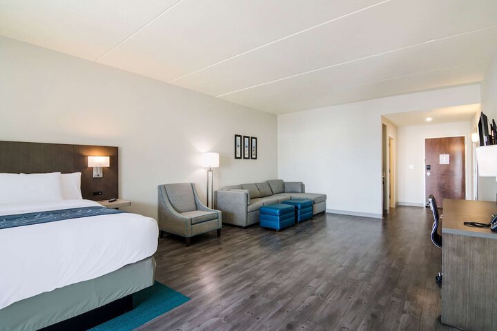 Room 22 of 46