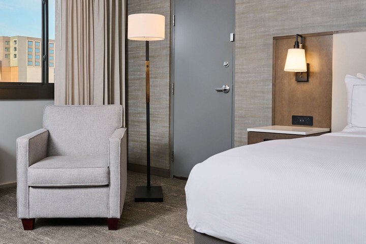 Room 20 of 94