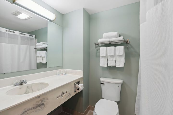 Saco Bay Hotel