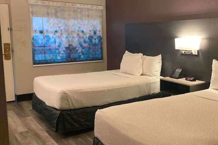 Room 7 of 15