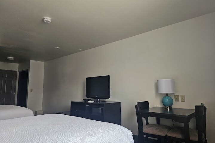 Sleep Inn & Suites near Spirit Mountain