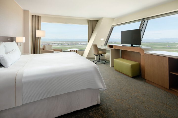 Room 40 of 82