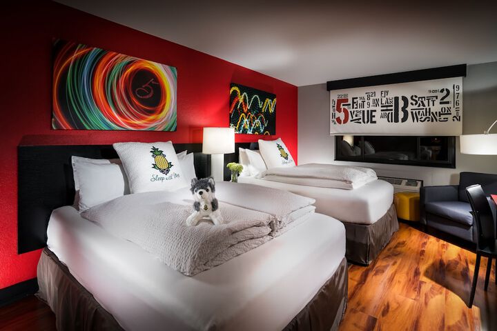 Room 27 of 35
