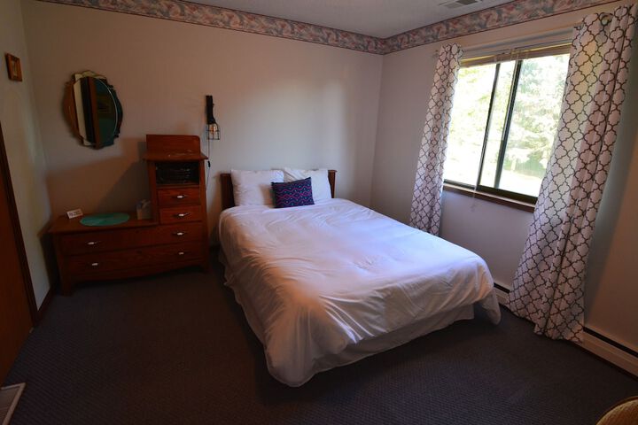 Room 10 of 51