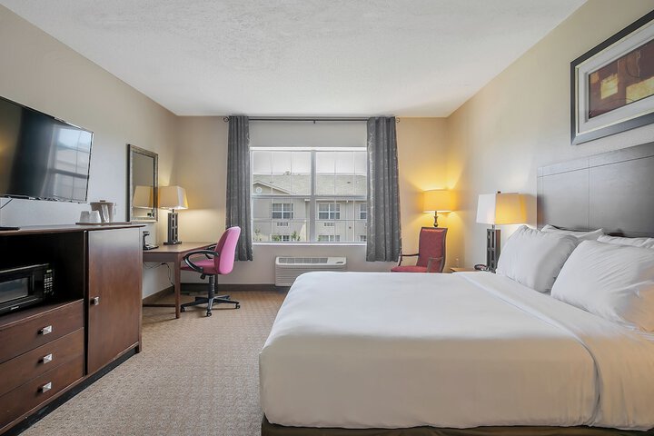 Room 22 of 34
