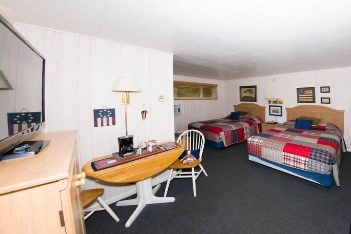 Room 47 of 77