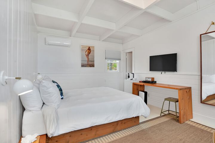 Room 8 of 46