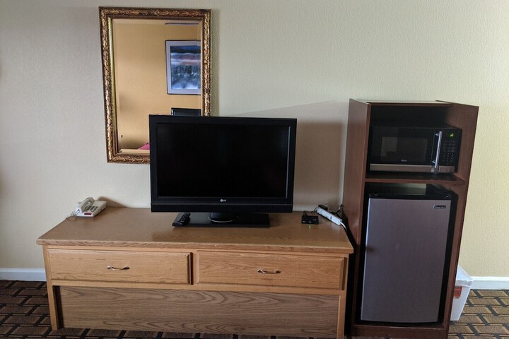 Room 15 of 21
