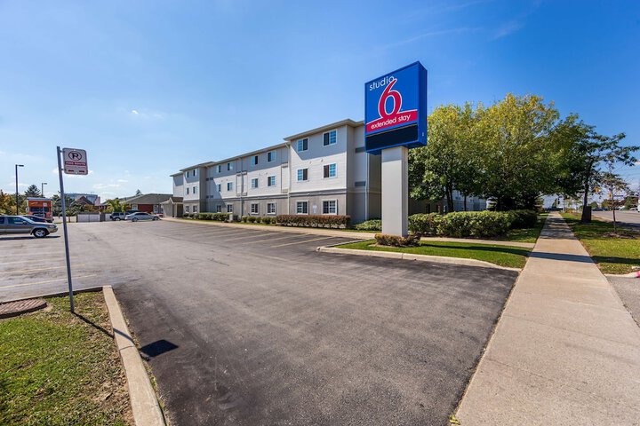 Hotel 6 of 31