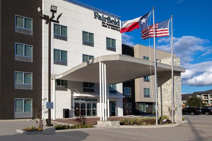 Hotel 2 of 34
