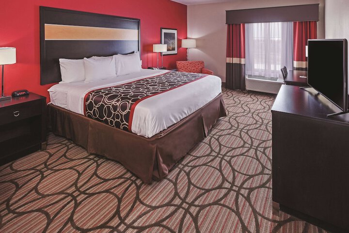 La Quinta Inn & Suites by Wyndham Wichita Falls - MSU Area