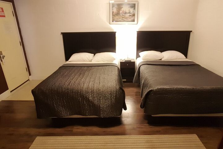 Room 29 of 34