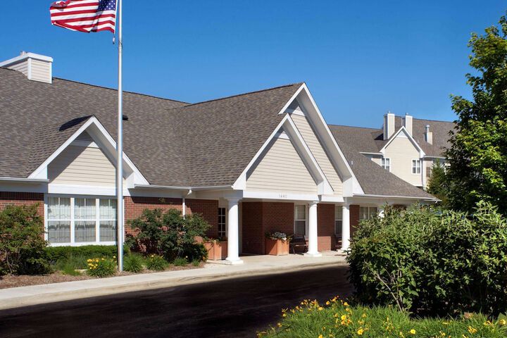 Sonesta ES Suites Chicago Waukegan Gurnee