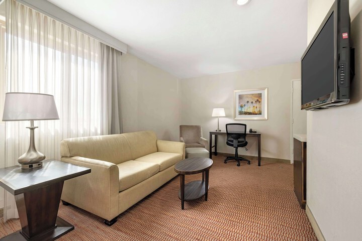 Room 15 of 56