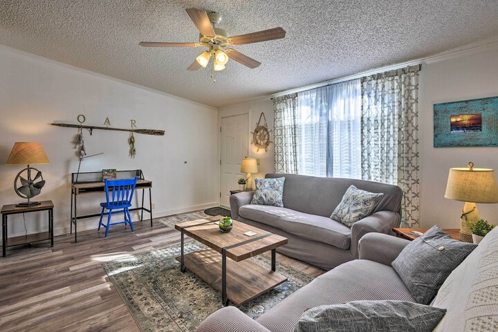 2 Living Rooms: Crescent City Home