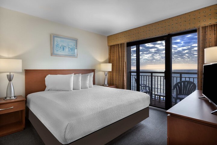Beach Cove Resort