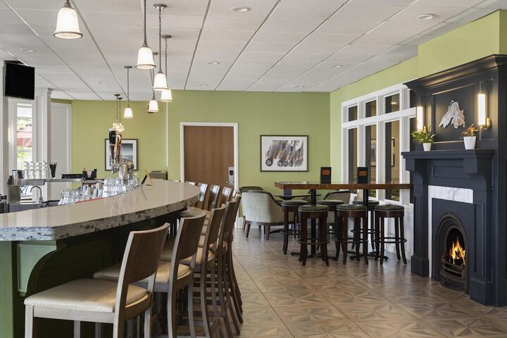 Hotel Chequamegon BW Signature Collection