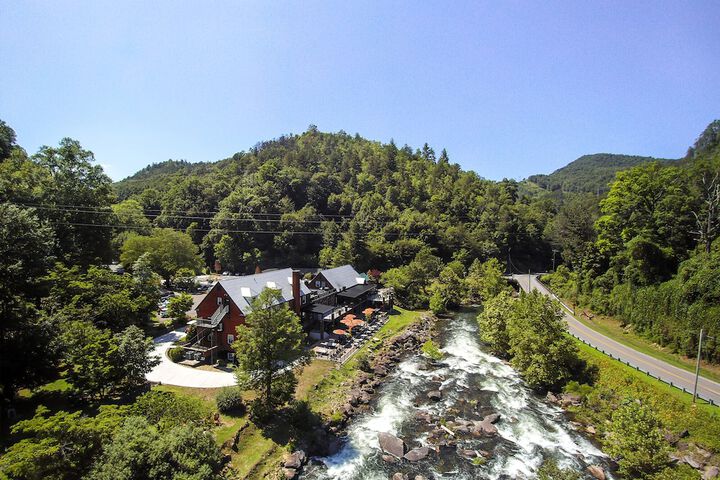 Historic Tapoco Lodge Resort