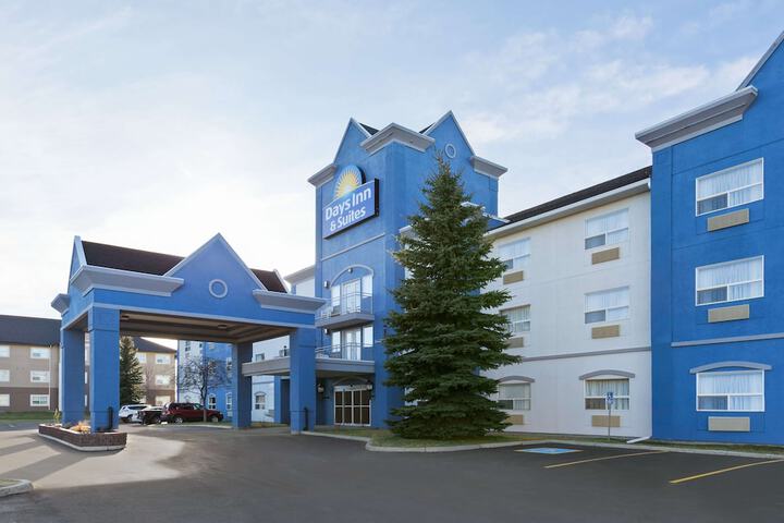 Hotel 2 of 39