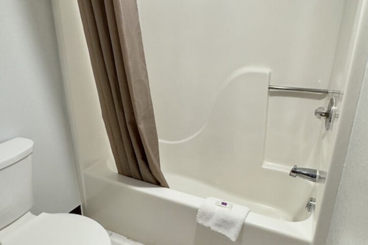 Room 45 of 72
