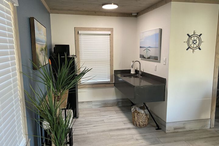 Room 10 of 63
