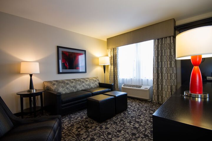 Room 34 of 66
