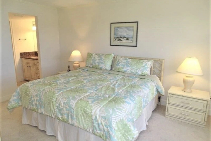 Gulf & Bay Club- A708 Updated With Great Views! 2 Bedroom Condo