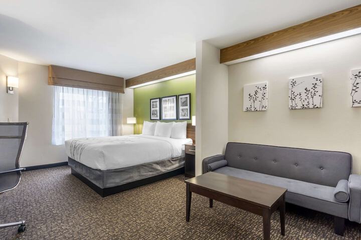 Room 13 of 67