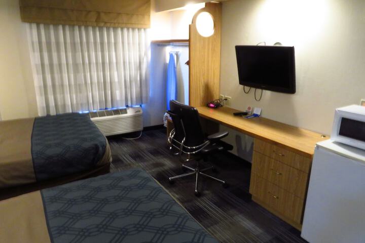 Room 14 of 53