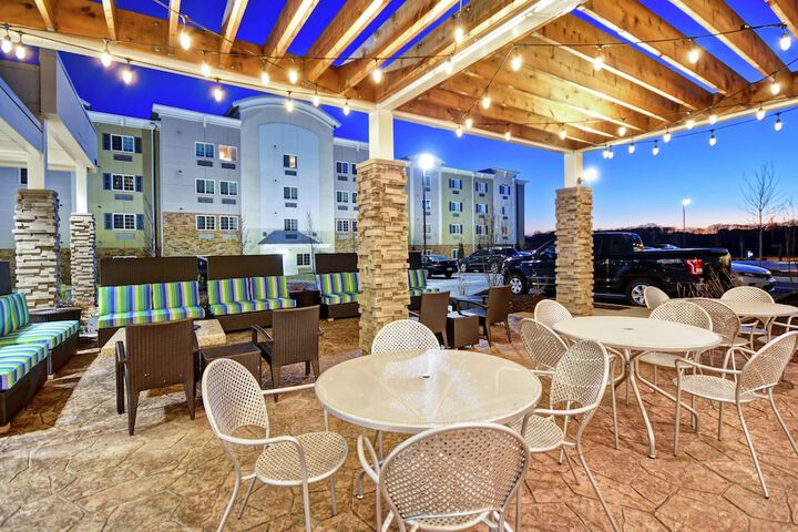 Terrace/Patio 40 of 45