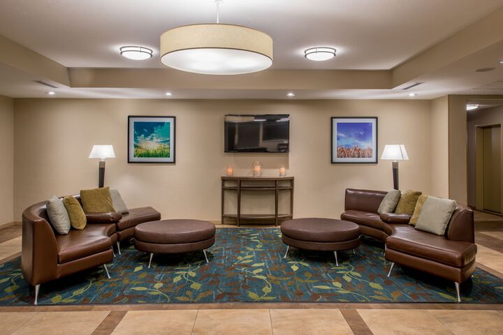 Hotel 5 of 35