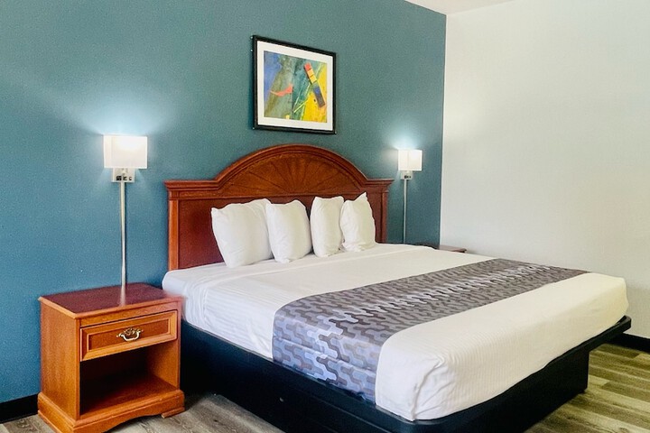 Grand Vista Hotel and Suites