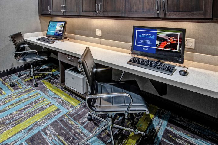 Hampton Inn & Suites Nashville / Goodlettsville