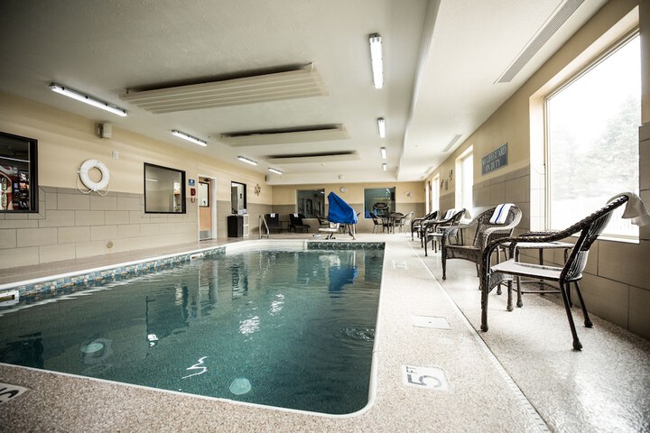 Pool 7 of 56