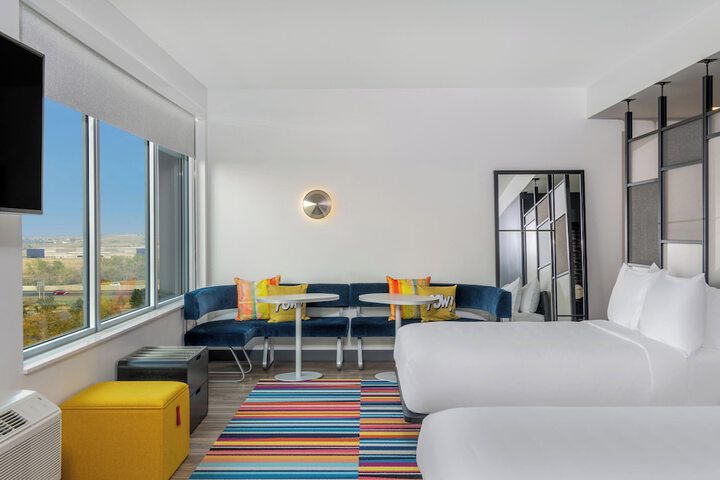 Room 15 of 27